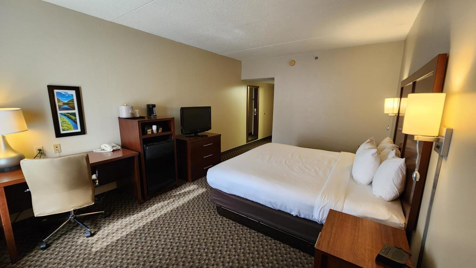 Comfort Inn & Suites Mount Pocono Phòng bức ảnh