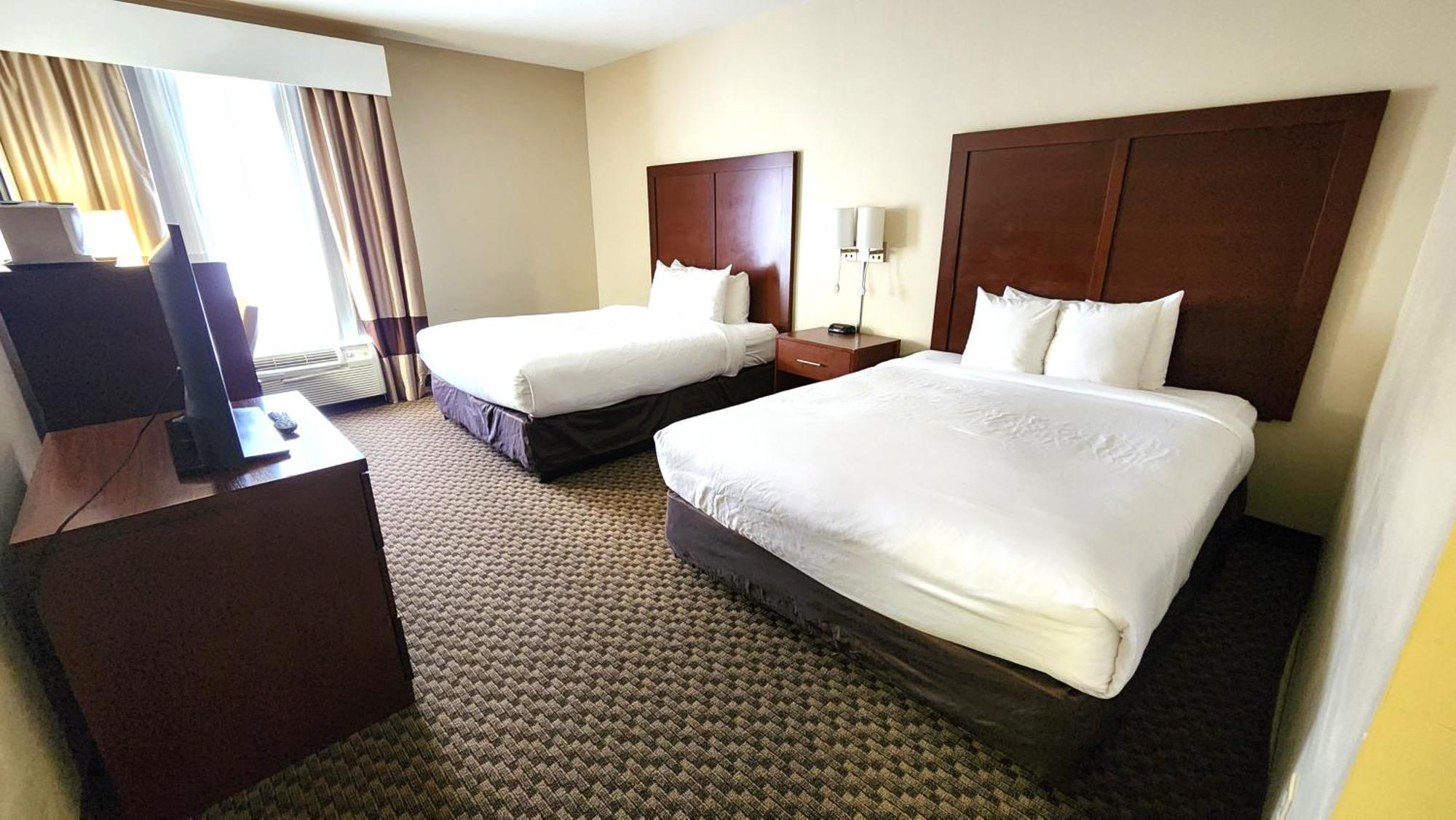 Comfort Inn & Suites Mount Pocono Phòng bức ảnh
